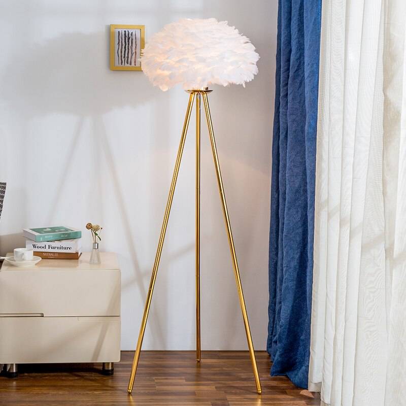 Feather Floor Lamp Living Room Sofa Simple Light Luxury Lamp Nordic Creative Ins Girl Net Red Warm Romantic Bedroom Lamp Floor Lamps