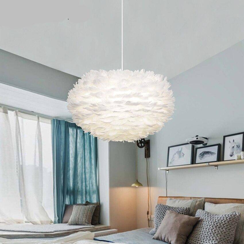SANDYHA Modern Feather Hanging Lamp Couple Bedroom Pendant lighting Luxury Living Room Chandelier with Feathers Lampshade Light Pendant Lights
